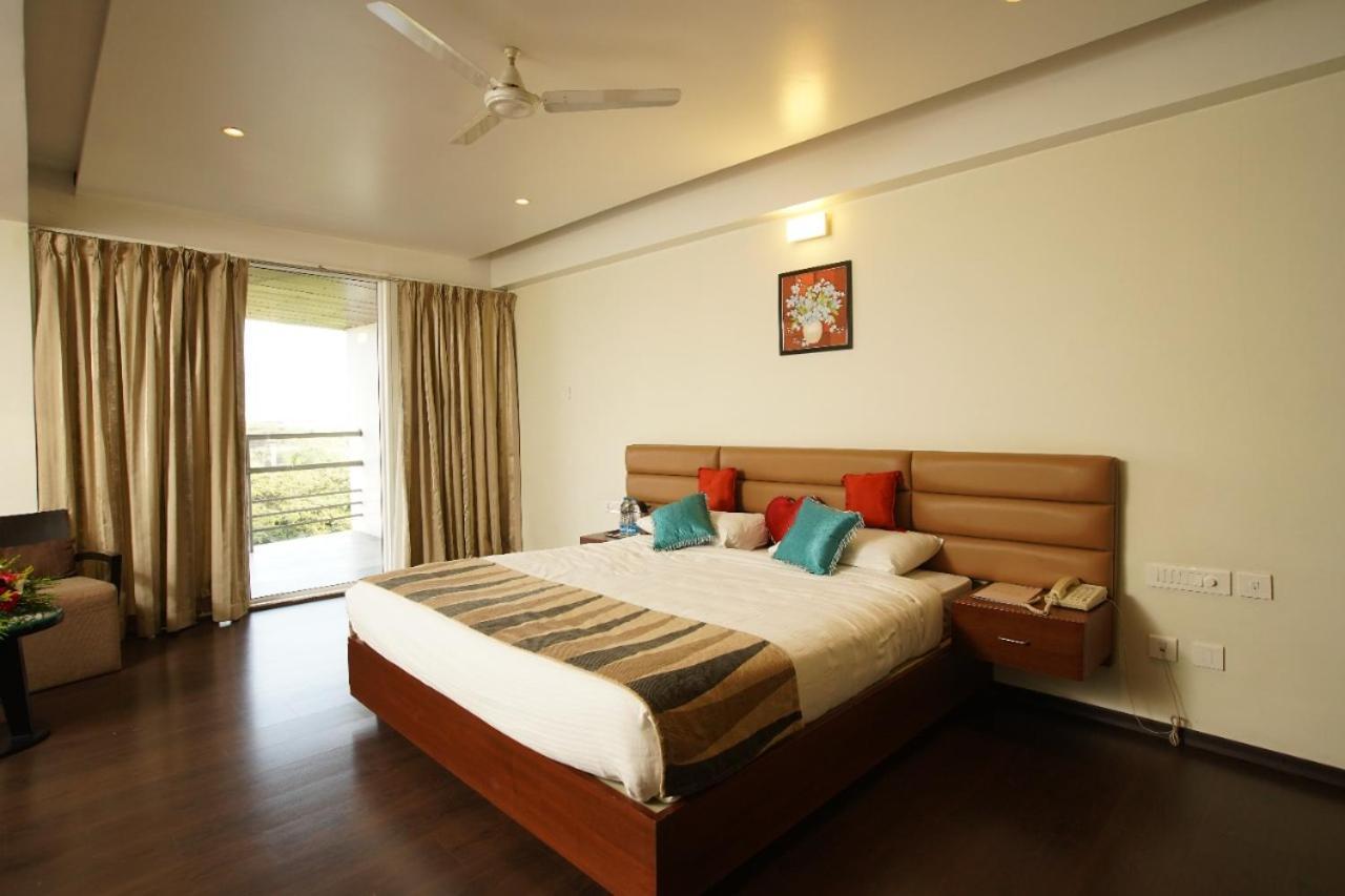 Malabar Residency Hotel Kannur Exterior photo